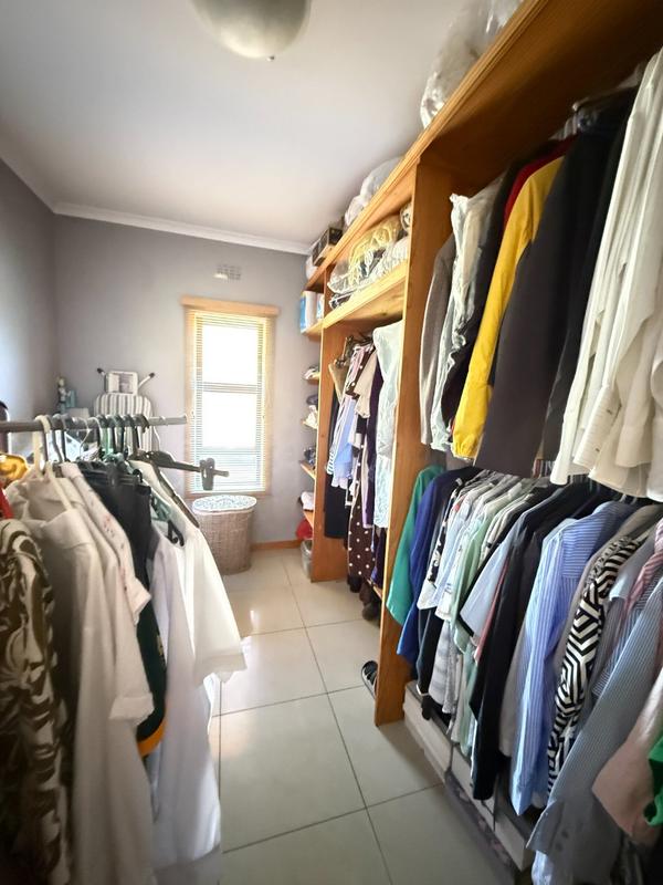 3 Bedroom Property for Sale in Die Wingerd Western Cape